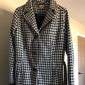 ODYN jacket size medium